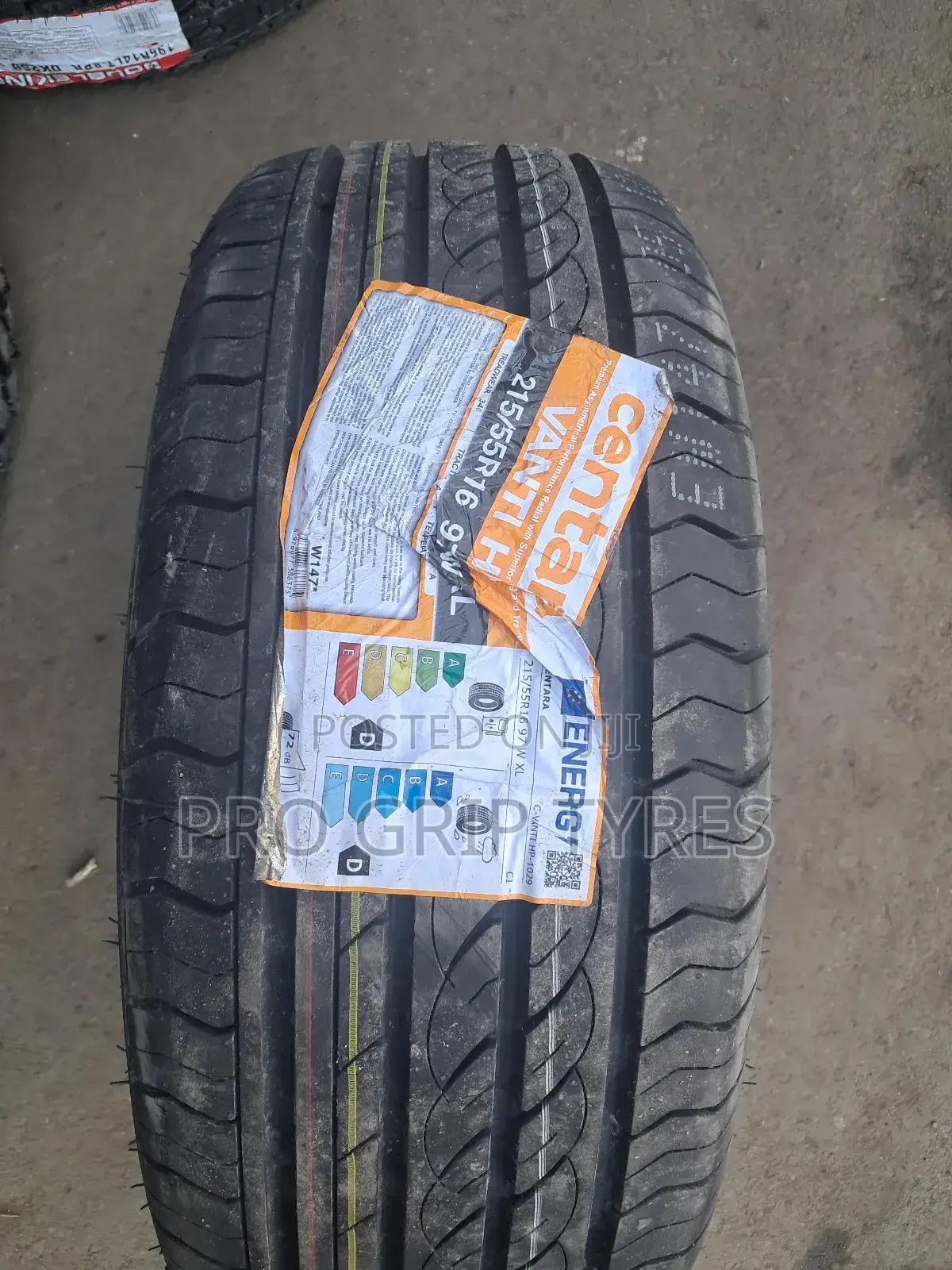 Centara 215/55r16