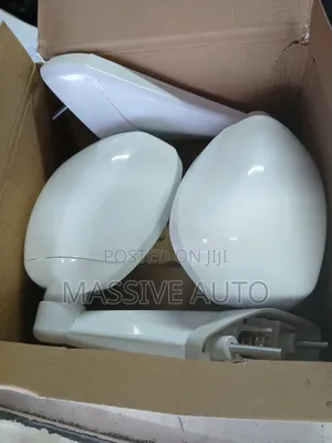 White Right Bonet Rear View Under Mirror