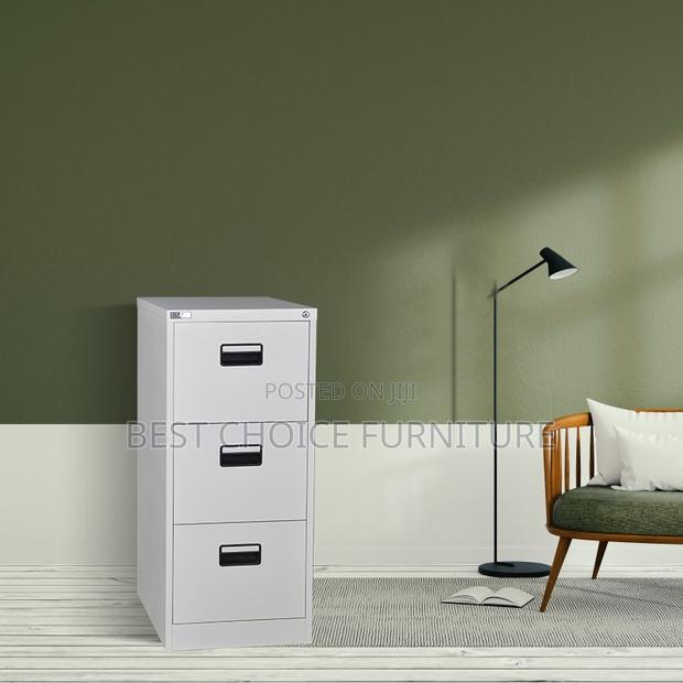 Office Cabinets; 3-Drawer Steel Office Cabinet for Secure Storage - thumbnail 8