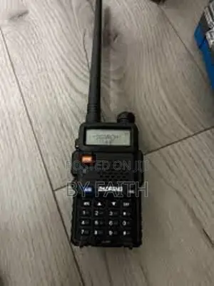 Uv-5r Two-Way Radio With VHF/Uhf for Outdoor Use