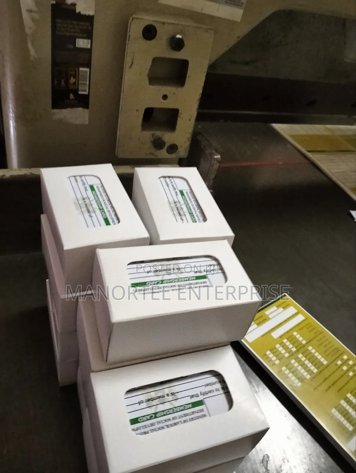 Bulky Business Cards Printing and Design