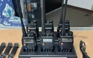 Baofeng Uv-5r Dual Band Walkie Talkie With Clear Audio