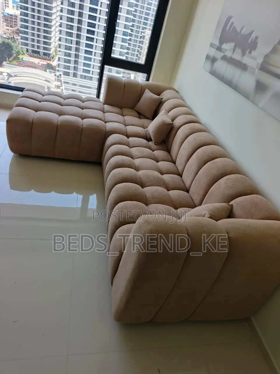 Entertaining Bold 6 Seater Bubble L Seat