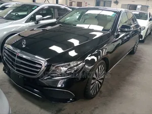 Mercedes-Benz E400 2018 Black