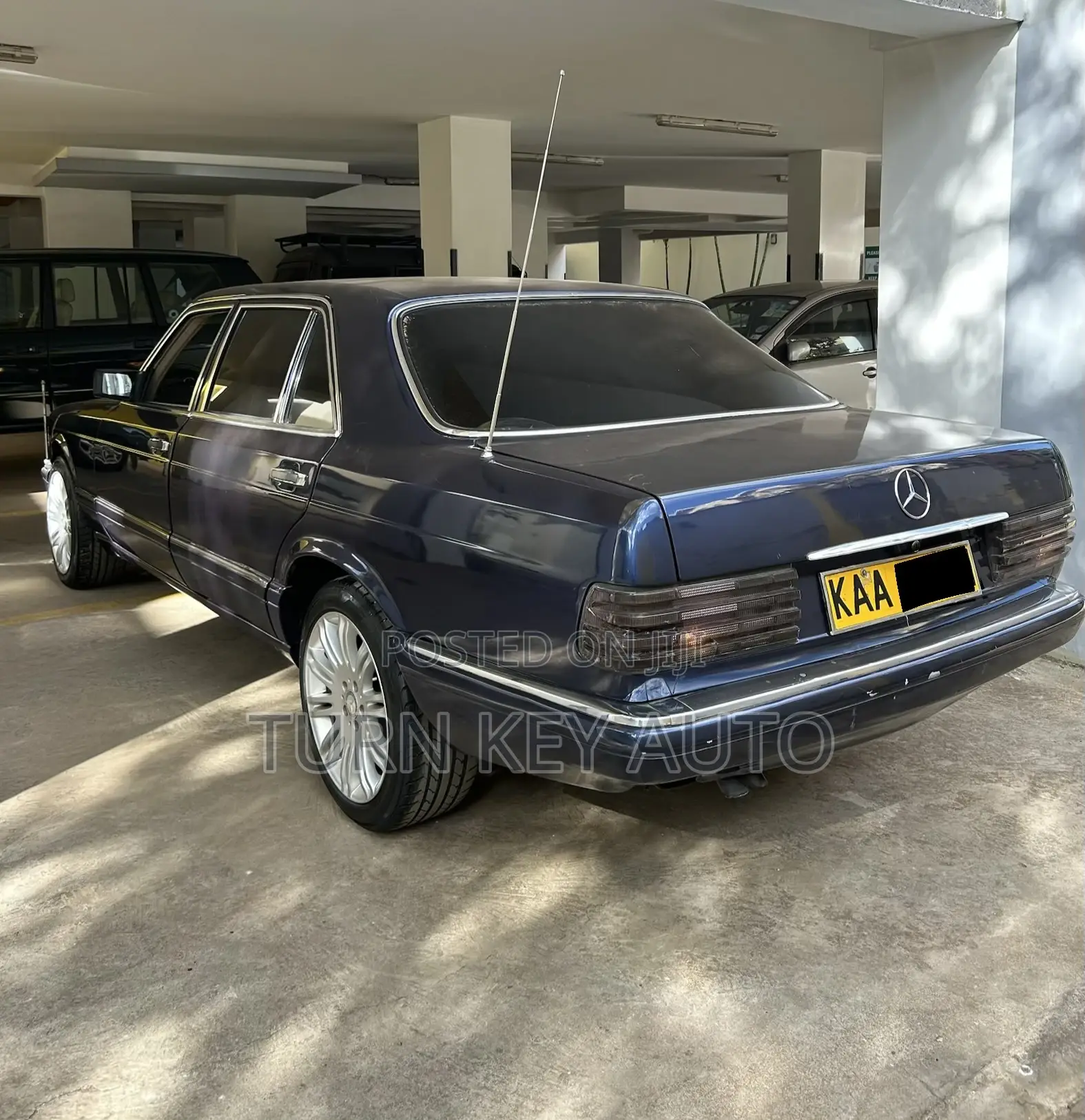 Mercedes-Benz S-Class 1990 Blue
