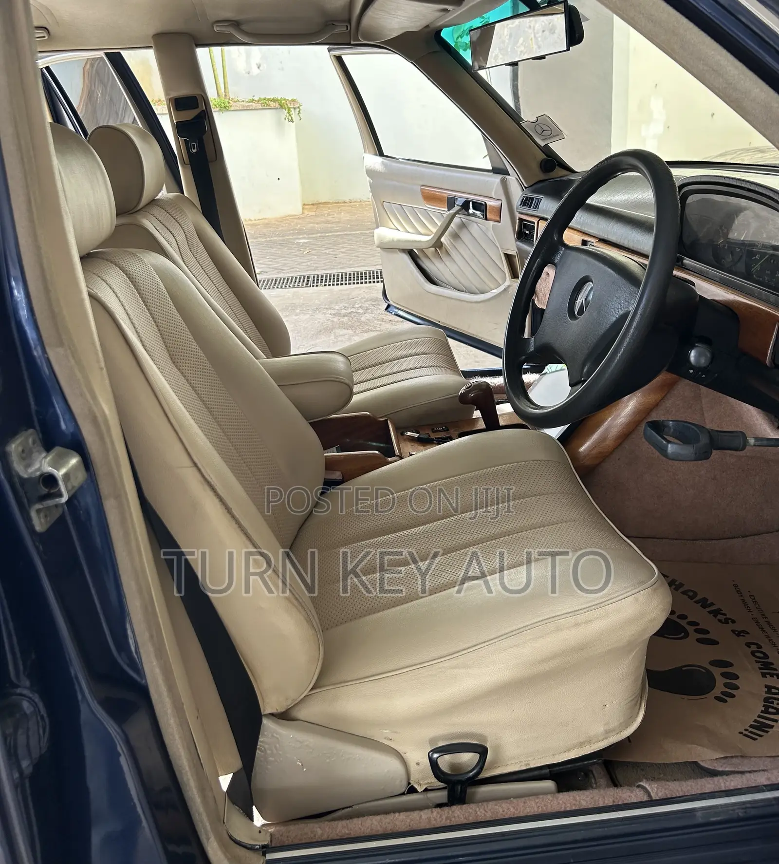 Mercedes-Benz S-Class 1990 Blue