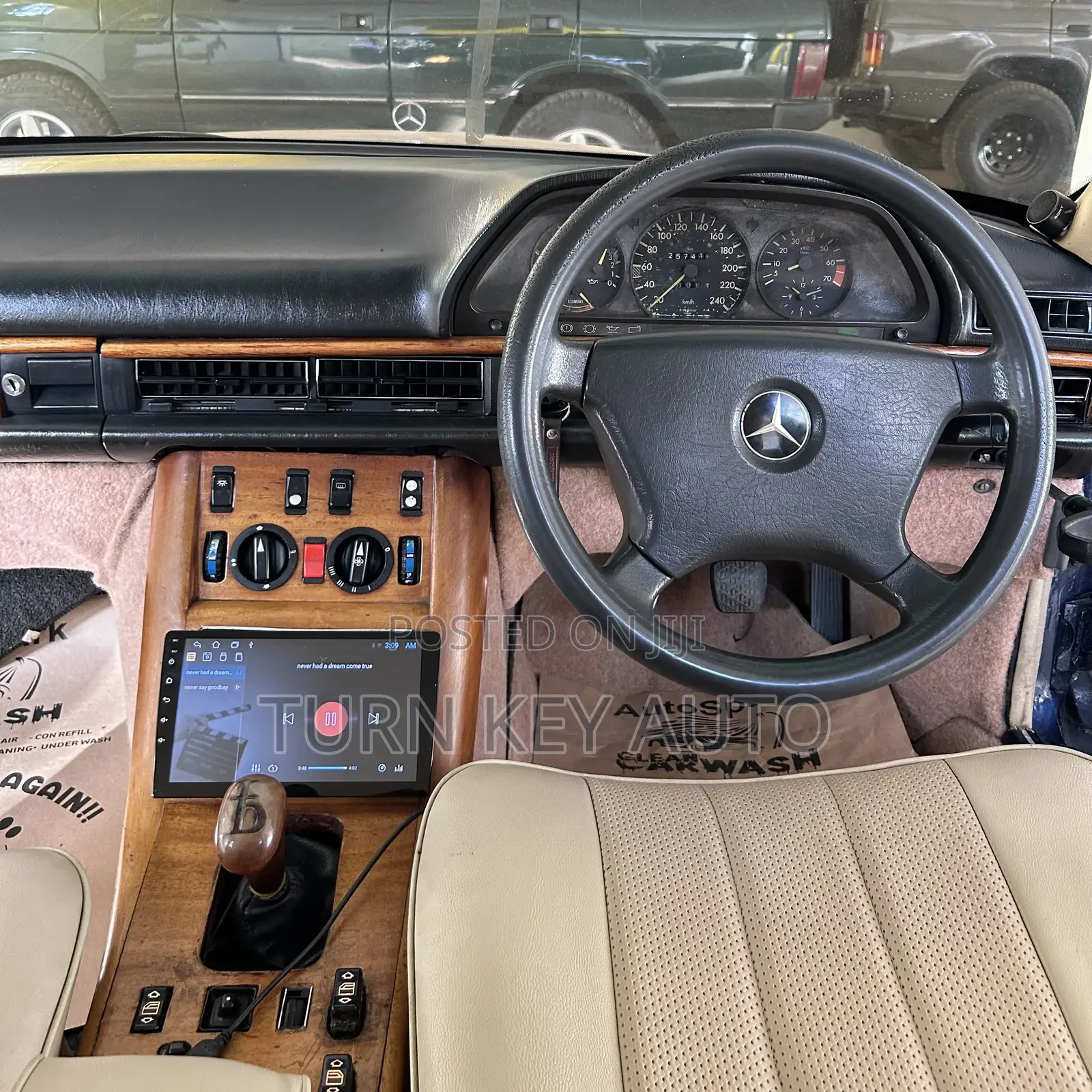 Mercedes-Benz S-Class 1990 Blue