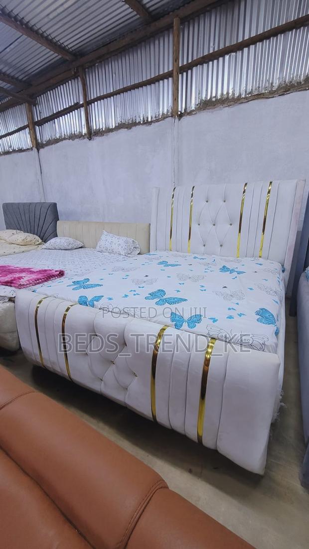 Perfect Cushy 5 by 6 Bed - main view