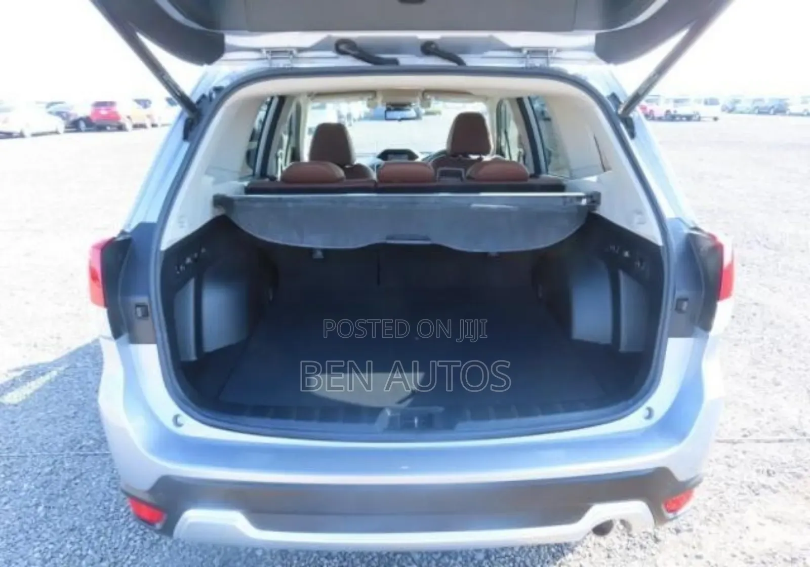 Subaru Forester Premium AWD 2019 Silver