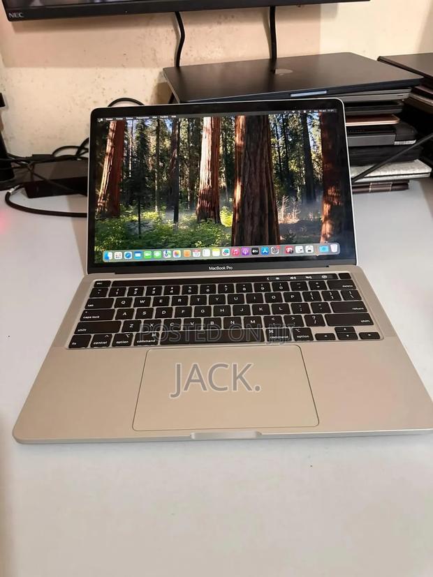 Laptop Apple MacBook Pro 2019 16GB Intel Core i7 SSD 512GB - main view