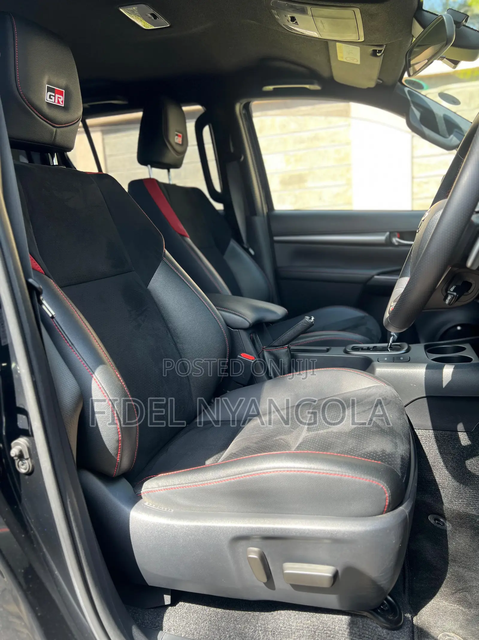 Toyota Hilux 2.4 Diesel 2020 Black