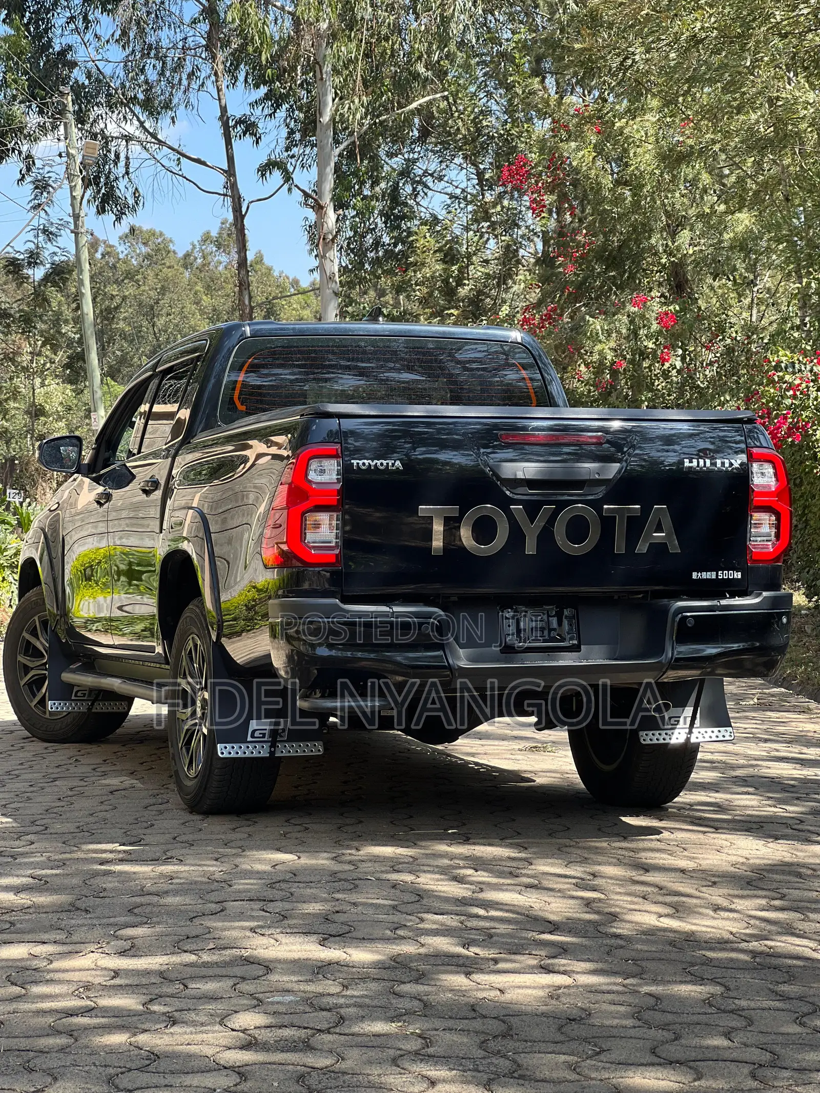 Toyota Hilux 2.4 Diesel 2020 Black