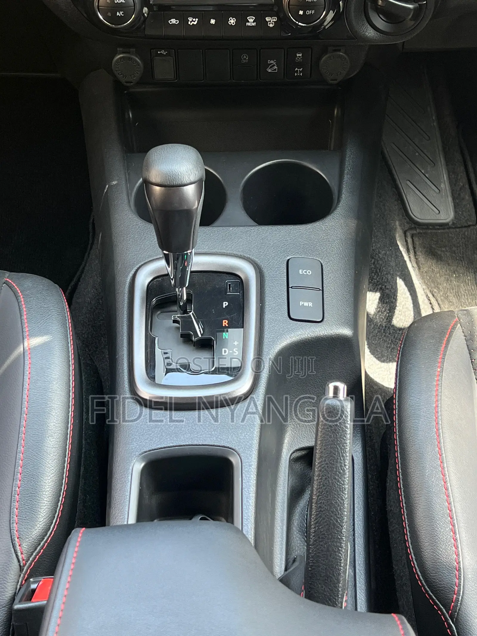 Toyota Hilux 2.4 Diesel 2020 Black
