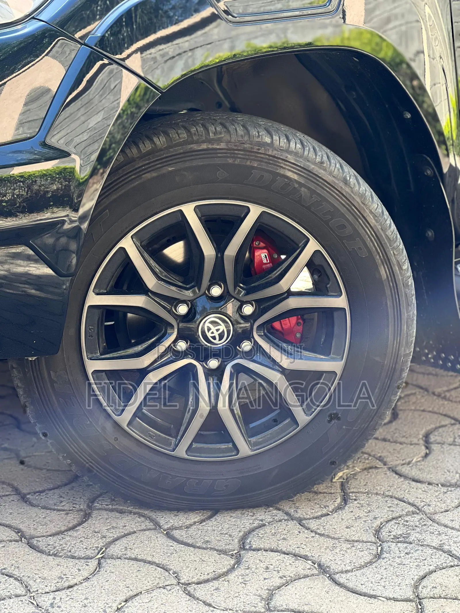Toyota Hilux 2.4 Diesel 2020 Black