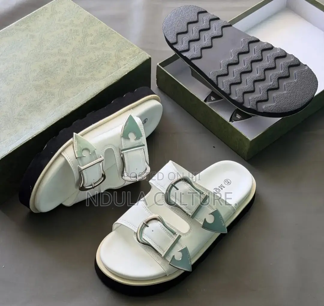 Alagzi Sandals