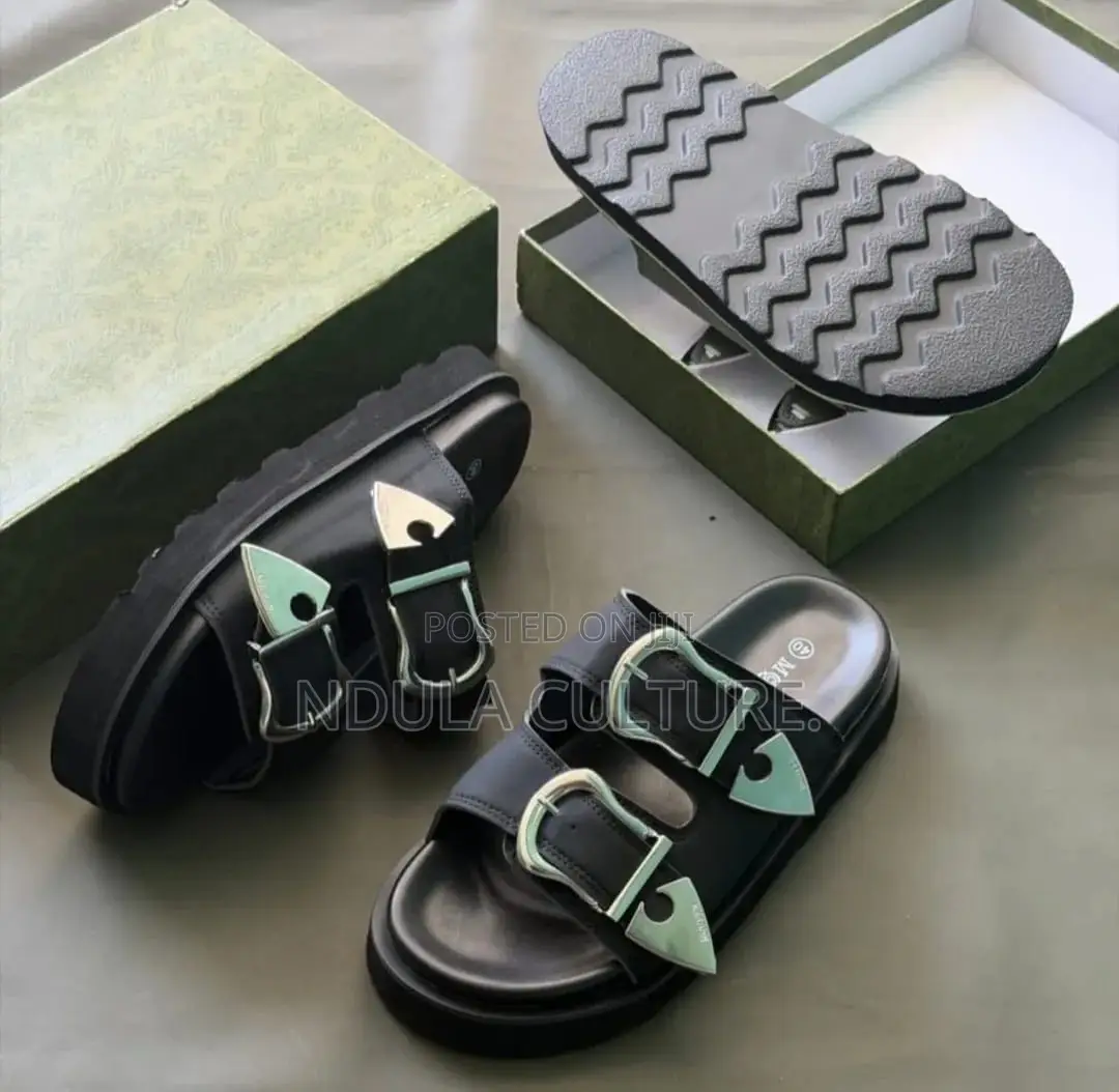 Alagzi Sandals