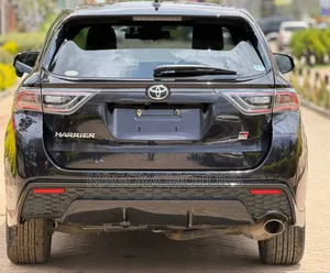 Toyota Harrier 2019 White