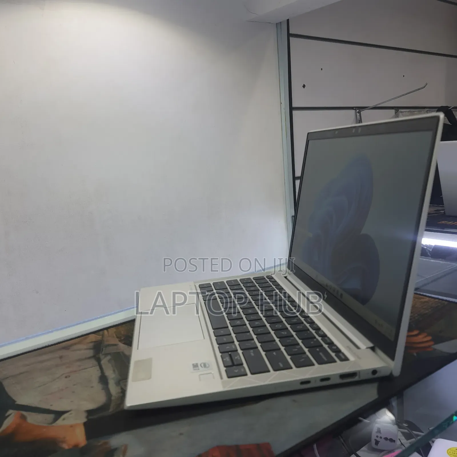 Laptop HP EliteBook 830 G7 16GB Intel Core I7 SSD 512GB