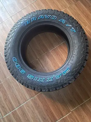 Maxxis Lt 225/70r17