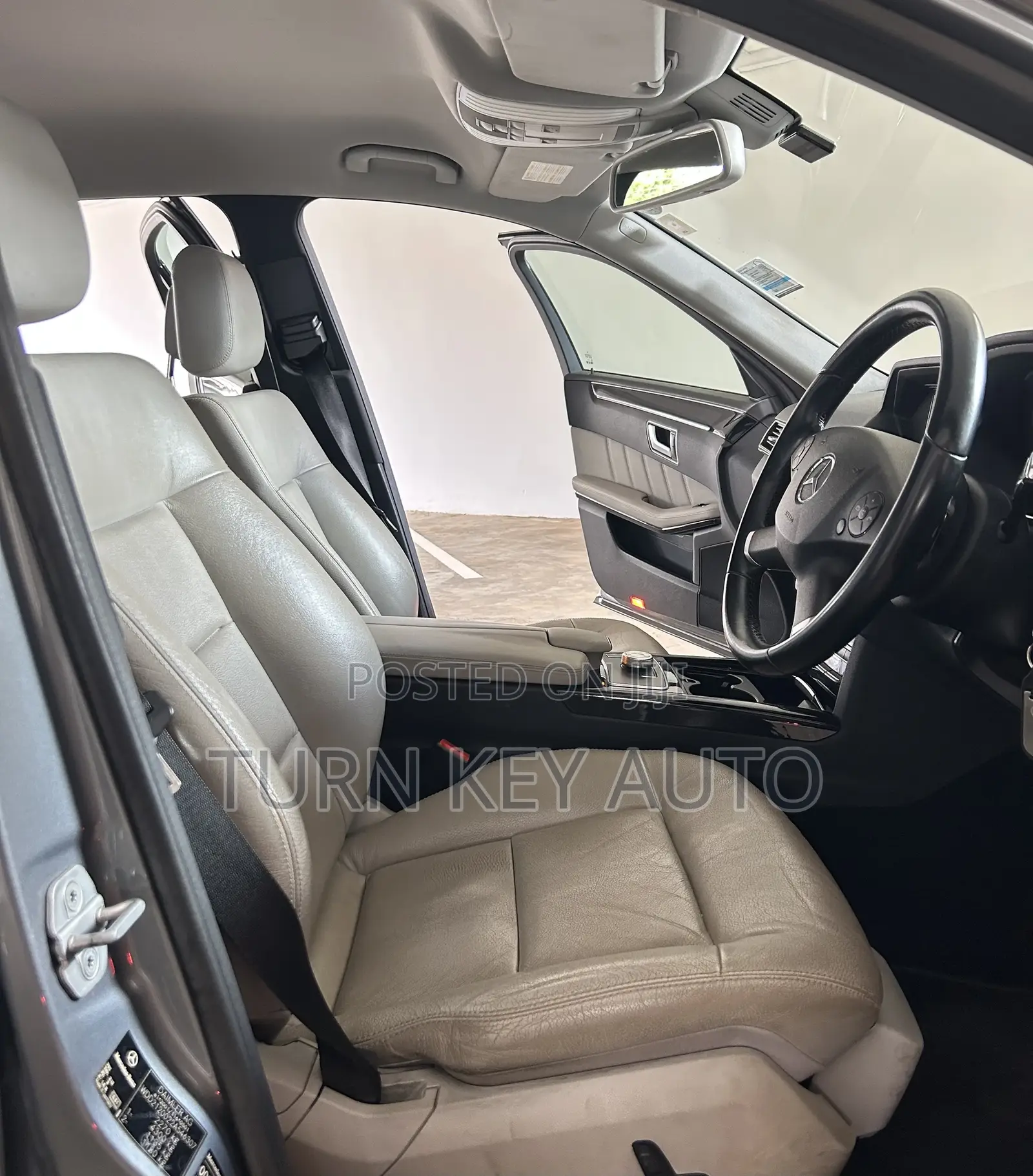 Mercedes-Benz E220 2010 Silver
