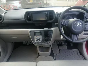 Toyota Passo 1.0 FWD 2018 Maroon
