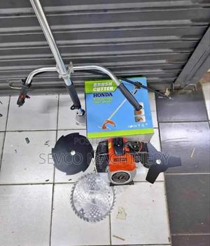 Heavy Duty 2 Stroke Honda Brush Cutter
