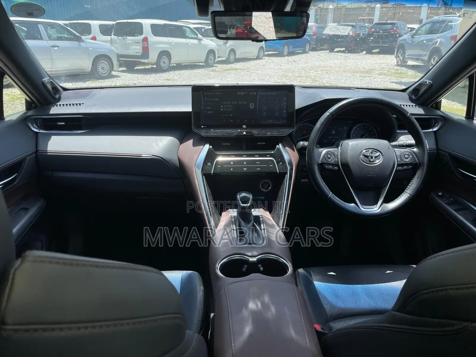 Toyota Harrier 2.0 2020 Red