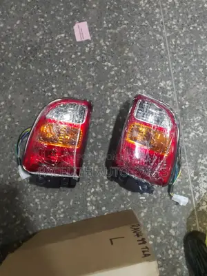 Tail Lamp Rav 4 1999