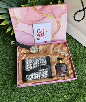  Fragrance/ Purse Valentines Ladies Gift Set*  *