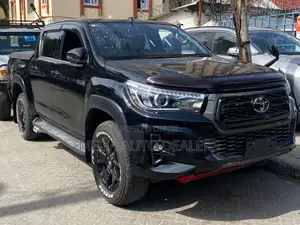 Toyota Hilux 2018 Black