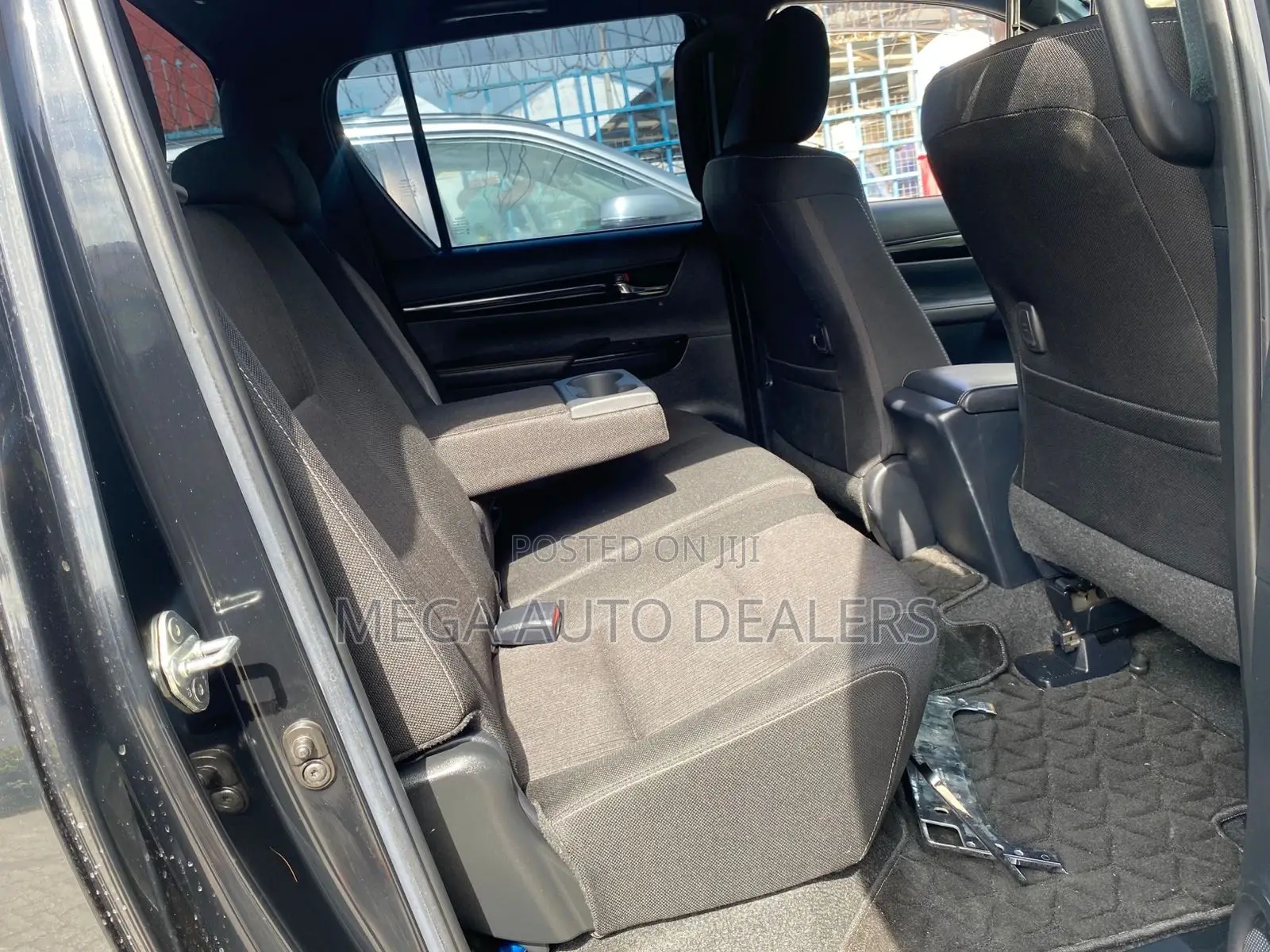 Toyota Hilux 2018 Black