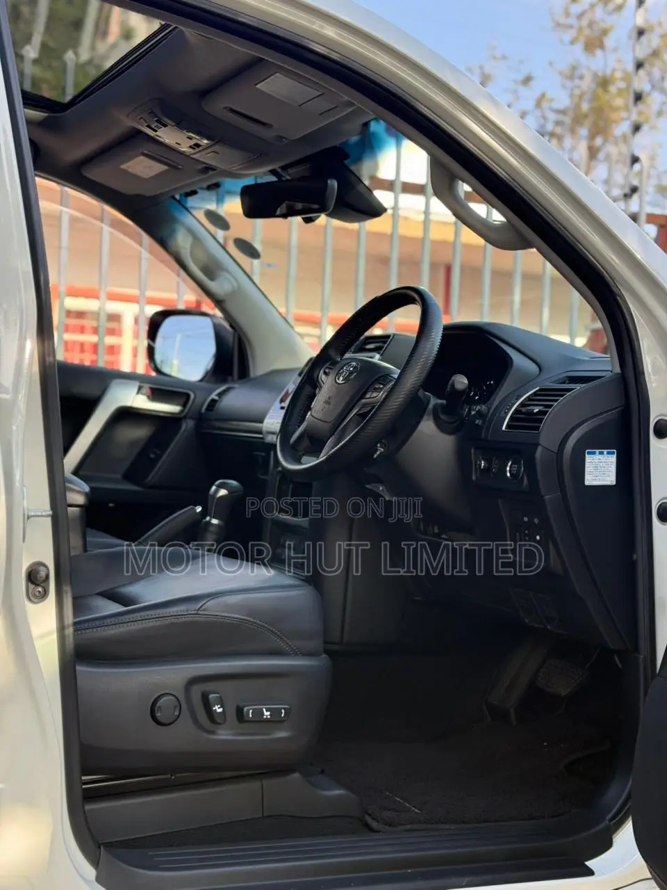 Toyota Land Cruiser Prado 2.8 2020 White