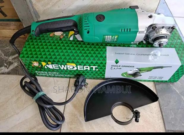 Newbeat 9 Inch Grinder/ 9 Inch Newbeat Grinder