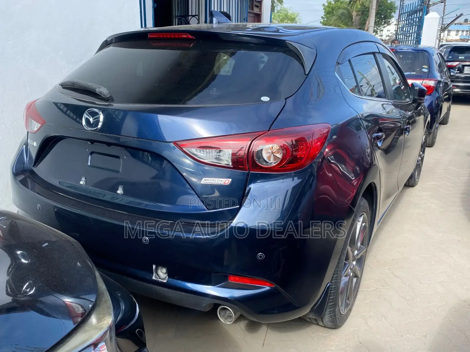 Mazda Axela 2018 Blue