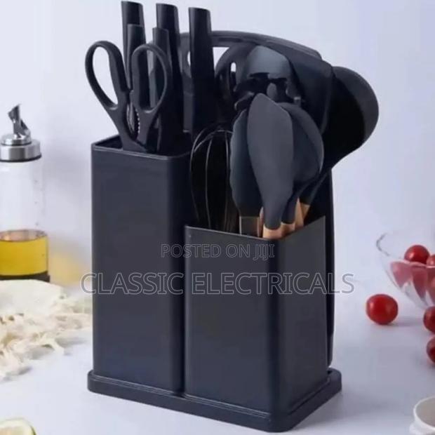 Silicone Spoons and Knives 19pcs Set Available