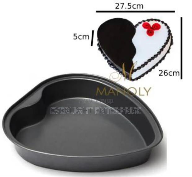 Love Heart Baking Tin - thumbnail 2