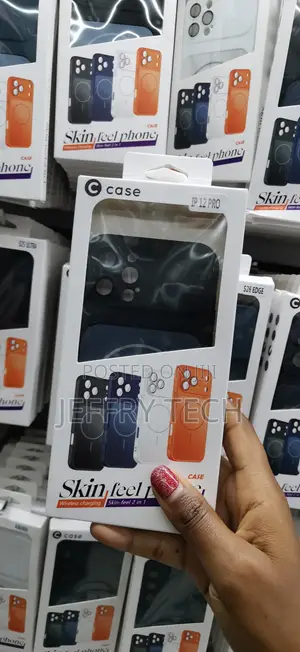 Nesiko iPhone 12 Pro Silicone Tpu Case With Magsafe -Black