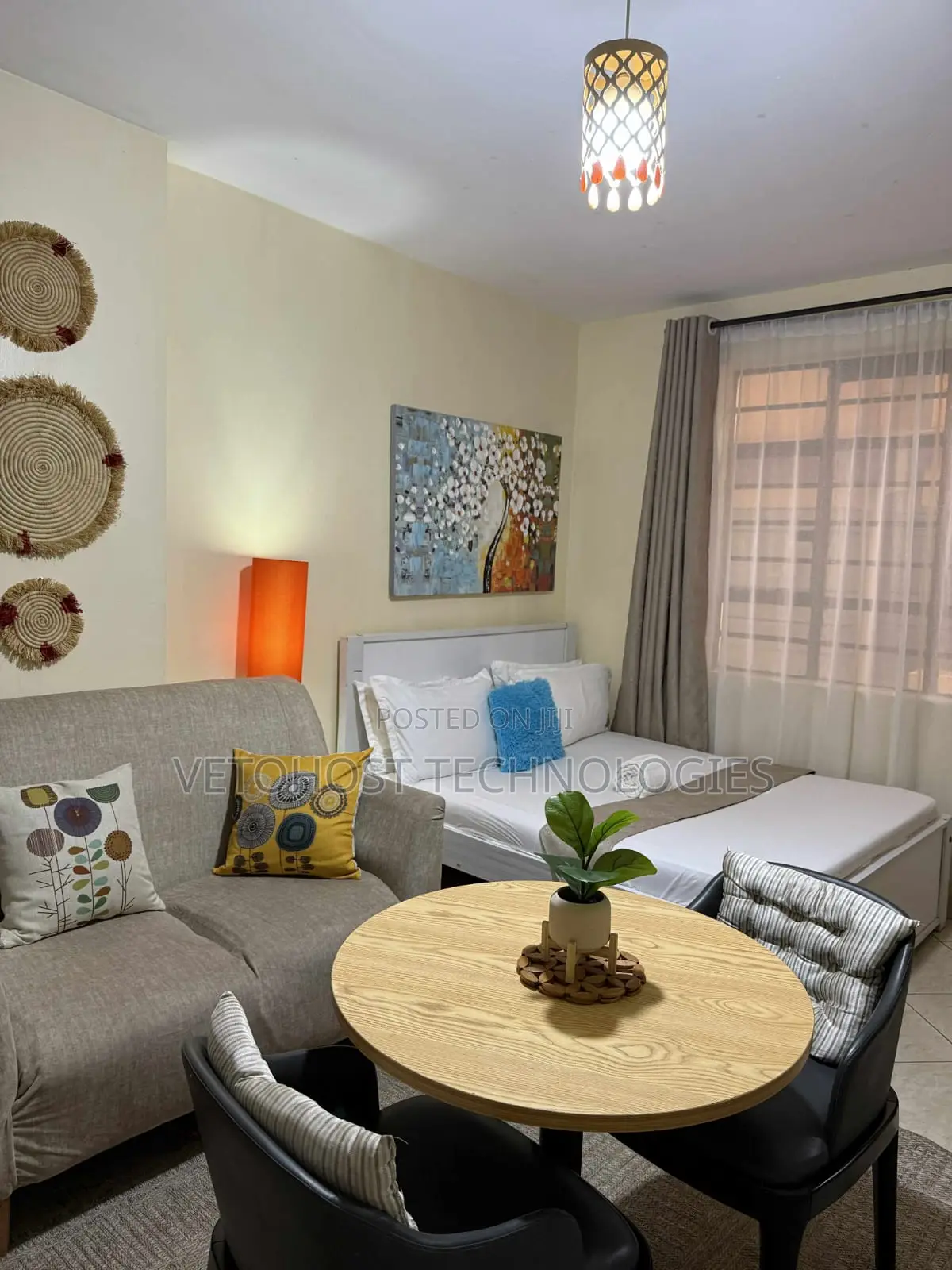 Cozy Airbnb Studio Bedsitter — Immediate Check-in in Oj Membley Membly