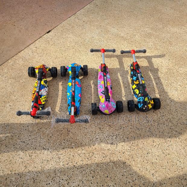 Kids Graffiti Scooter - main view