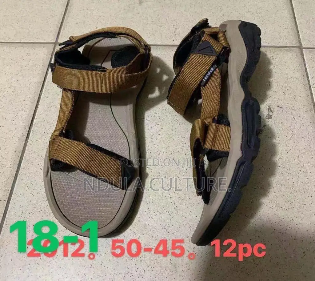 Teva Sandals/ Open/