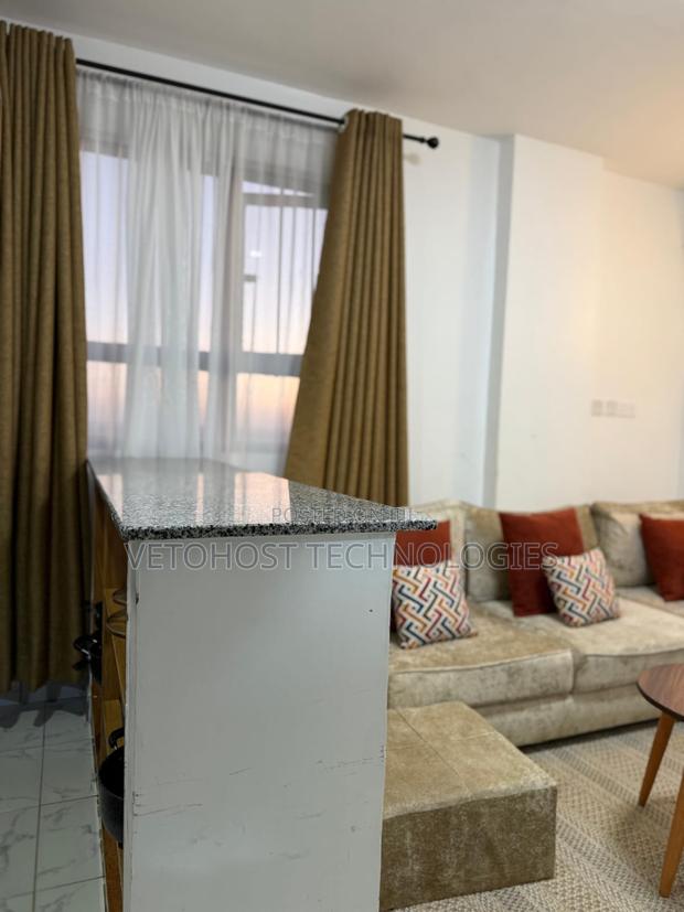 Spacious 2-Bedroom Airbnb— Immediate Check-in at Membley, Membly - thumbnail 6