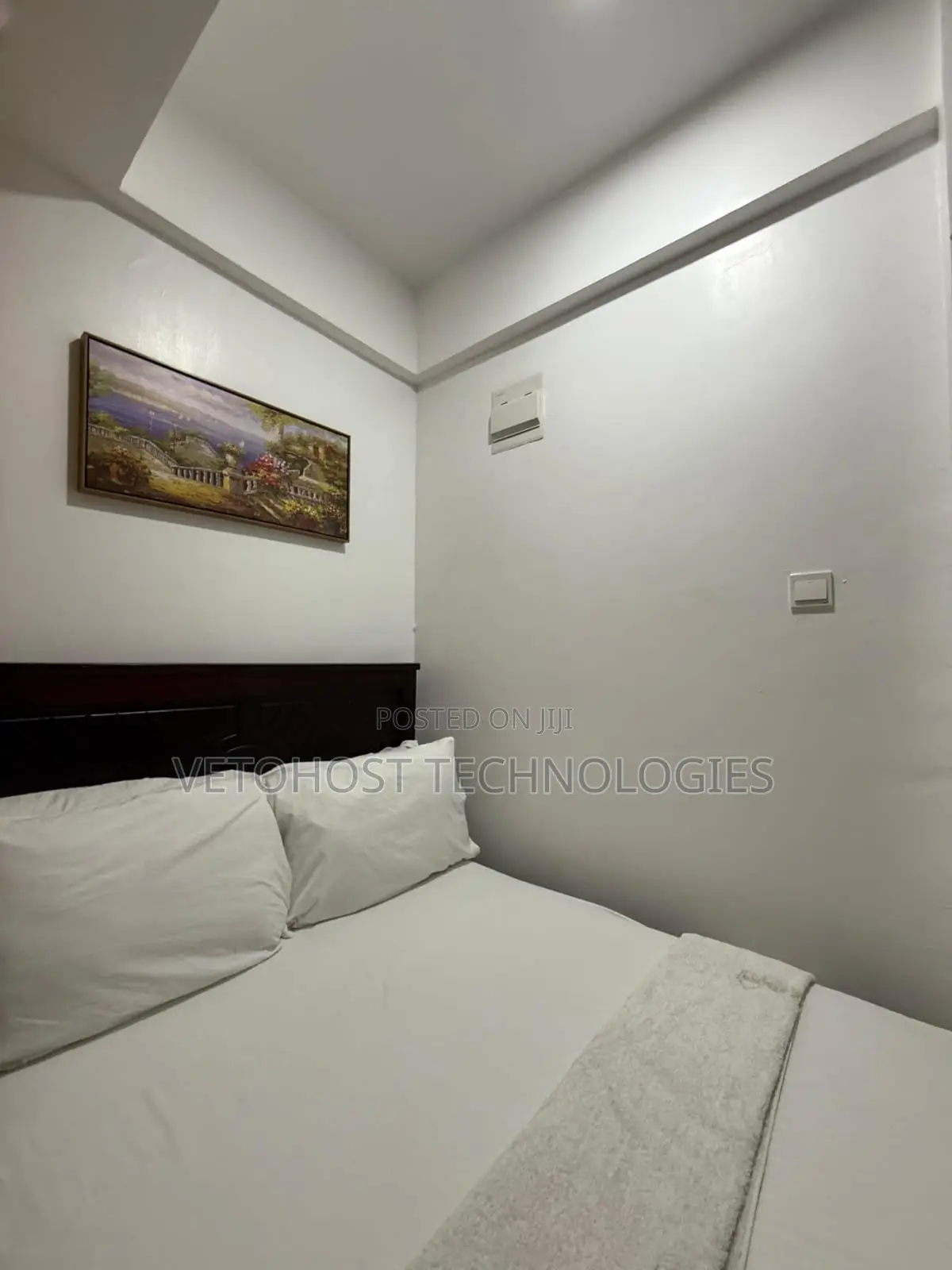 Spacious 2-Bedroom Airbnb— Immediate Check-in at Membley, Membly