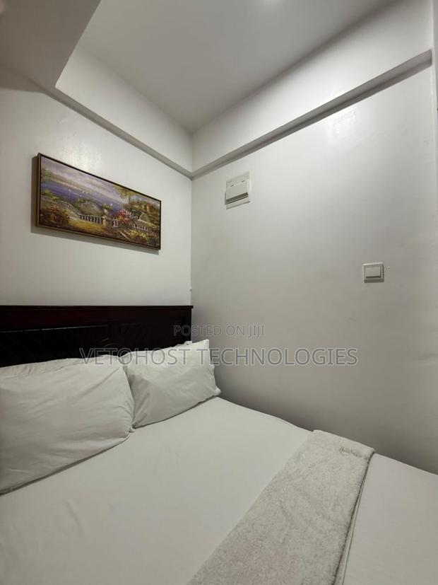 Spacious 2-Bedroom Airbnb— Immediate Check-in at Membley, Membly - thumbnail 7