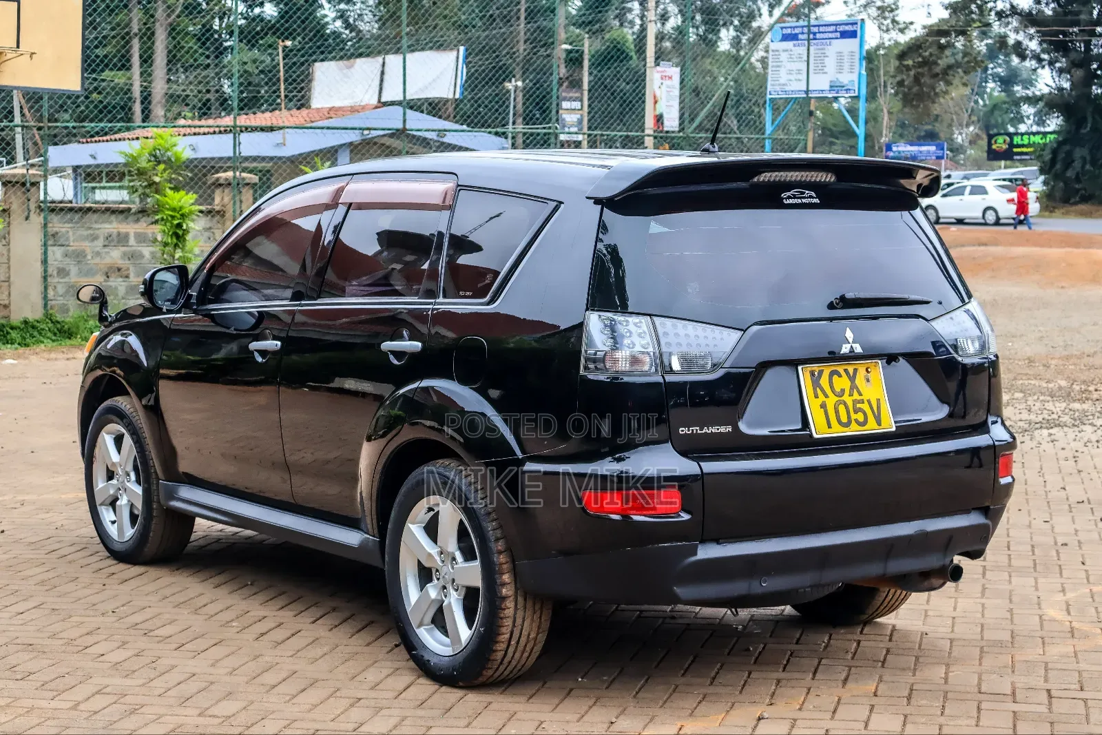 Mitsubishi Outlander 2011 Black