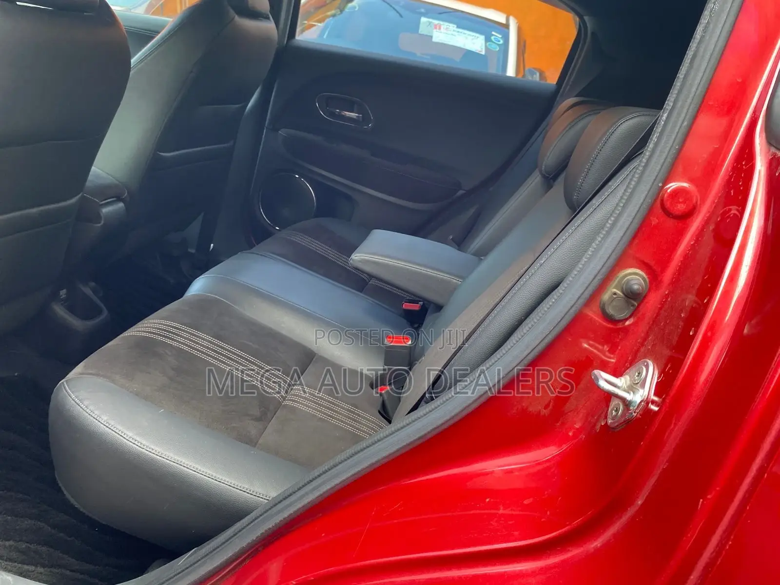 Honda Vezel 2019 Red