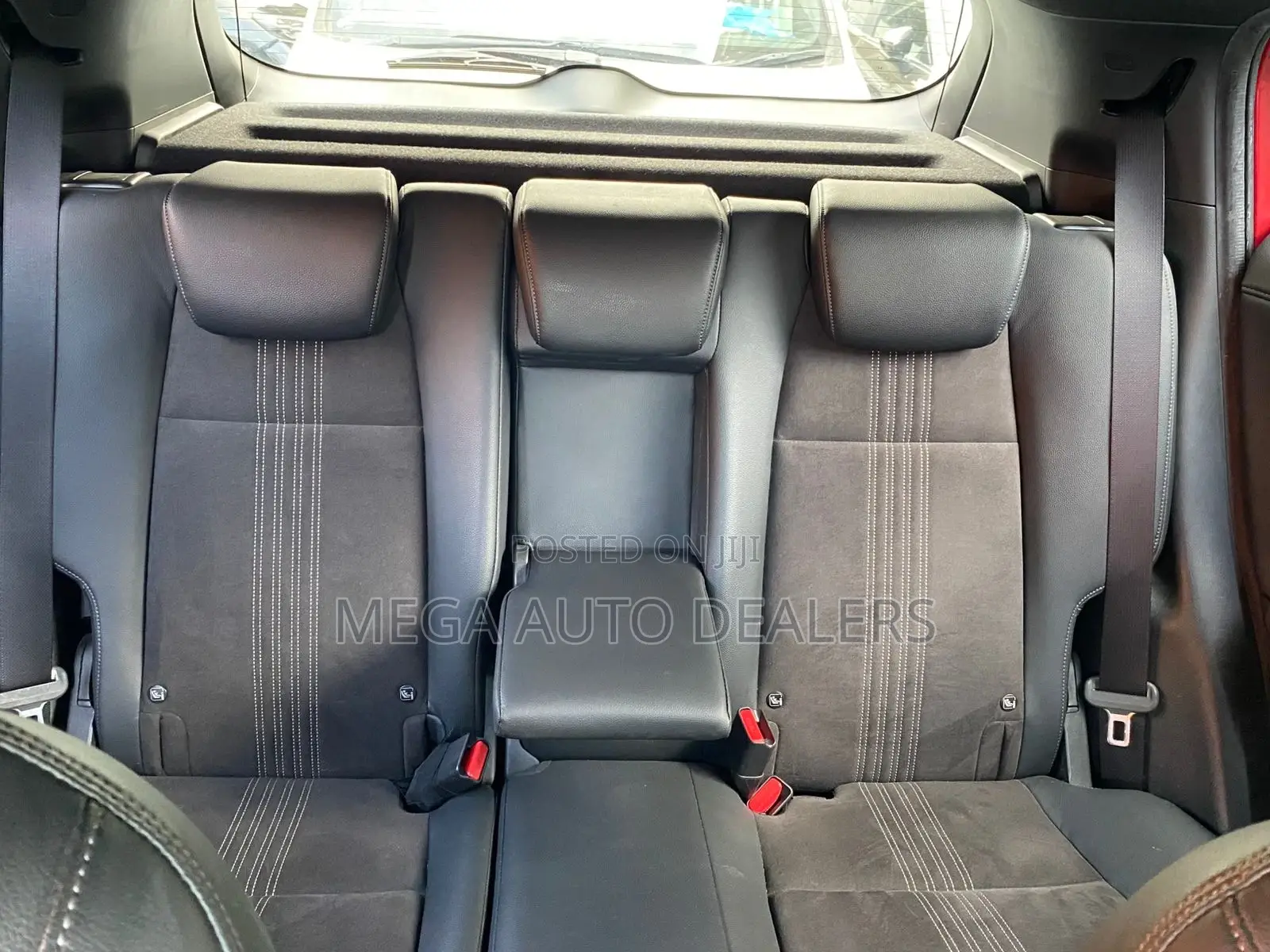 Honda Vezel 2019 Red