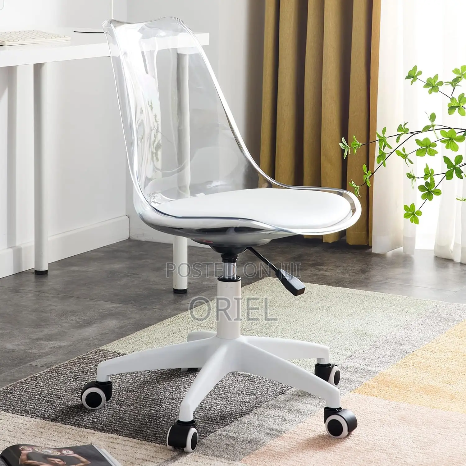 Modern Dining Chair : Clear Acrylic Swivel Dining Chair