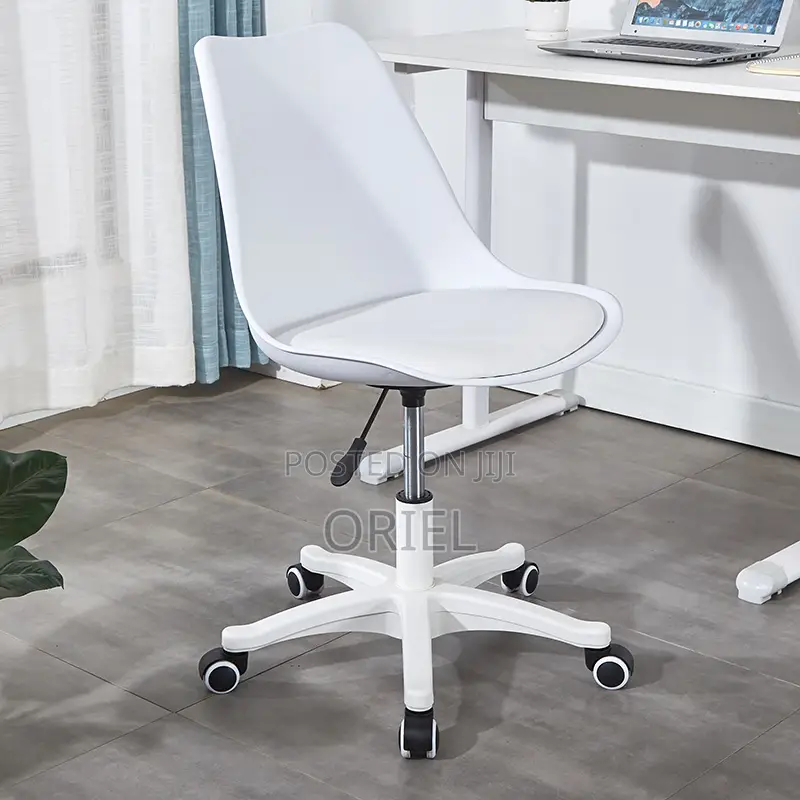 Modern Dining Chair : Clear Acrylic Swivel Dining Chair