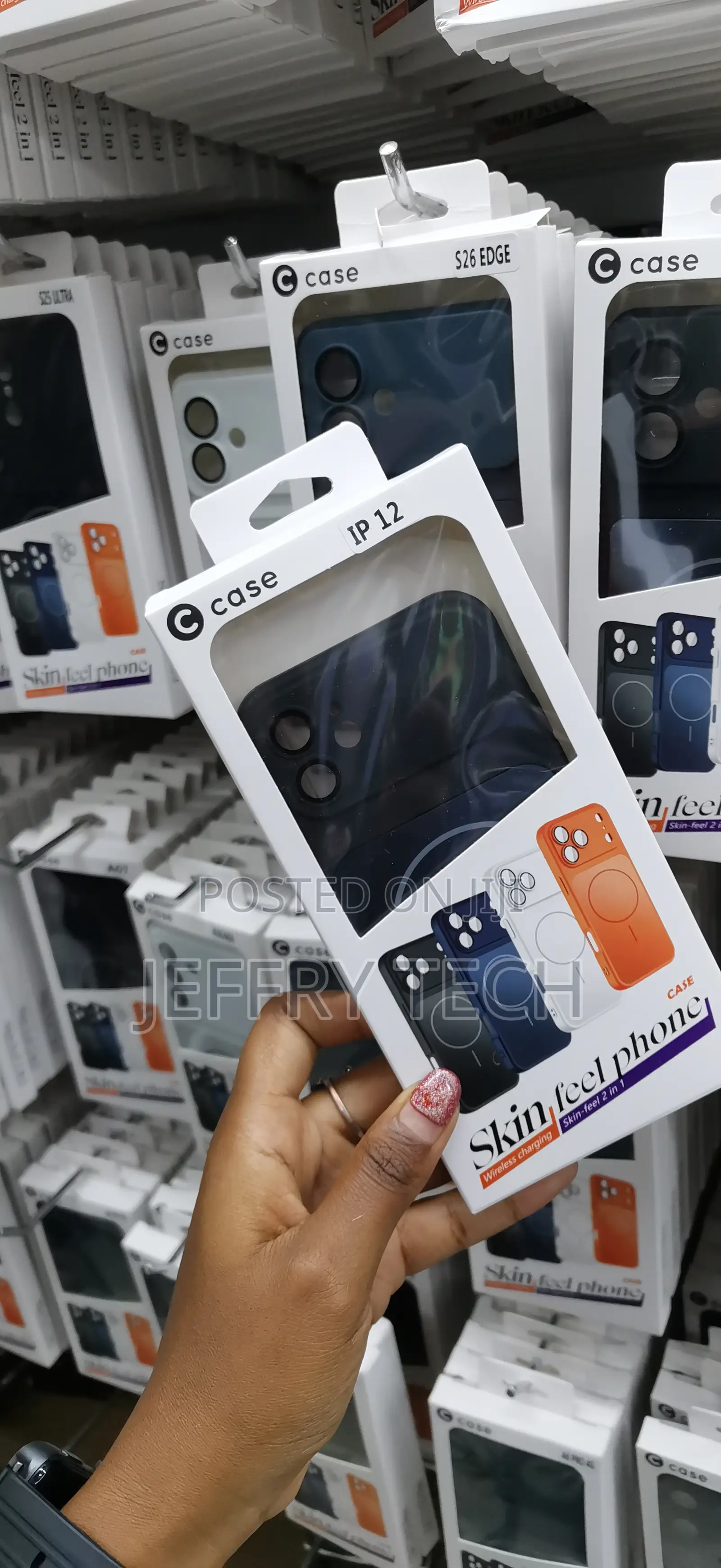 Trease iPhone 12 Pro Silicone Tpu Case With Magsafe-Black