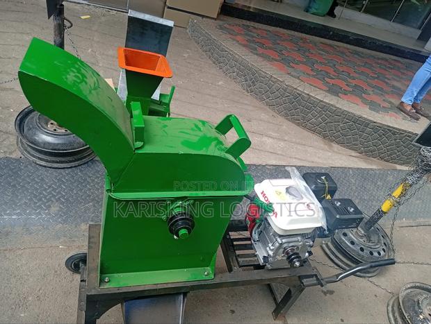 Maize Chopper With Engine - thumbnail 2